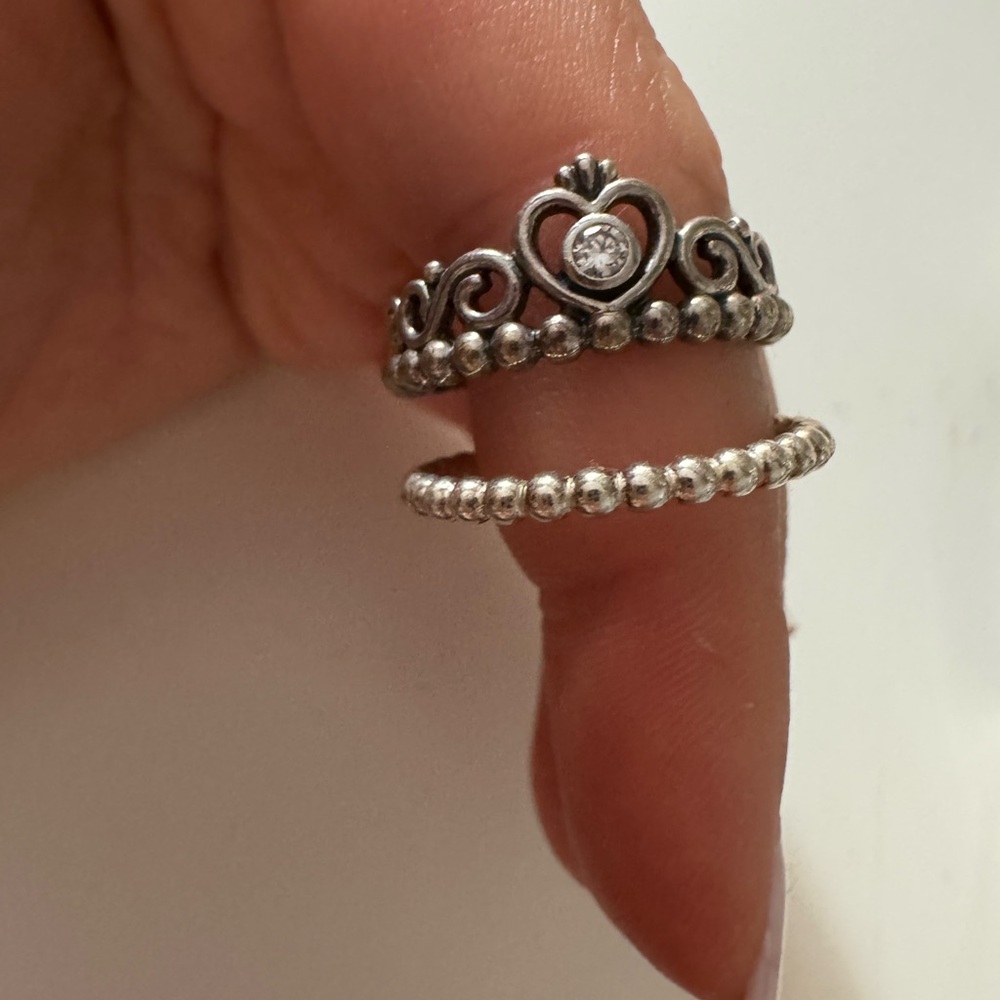 Pandora silver ring set